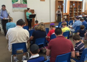 Community tefilah (prayer) led by Rabbi Shull, Cantor Helzner and Rachel Denrich. (Photo by Sam Freedenberg)